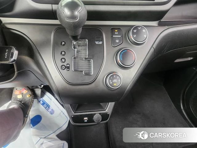 Kia The New Kia Ray 2023 Белый из Кореи, фото 2