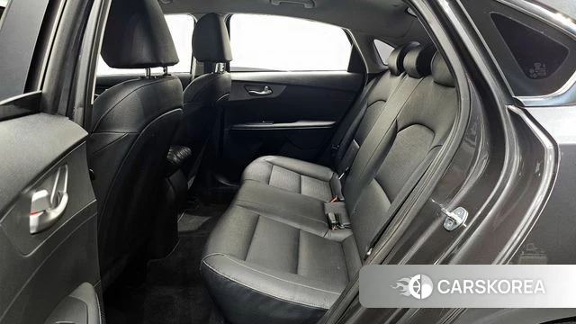 Kia Come New K3 2018 Серый из Кореи, фото 2