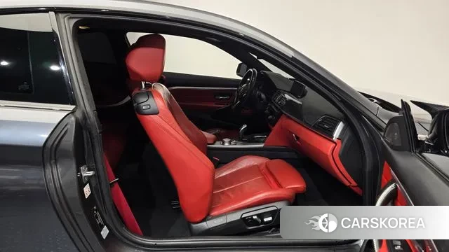 BMW 4 Series (F32) 2018 Серый из Кореи, фото 2