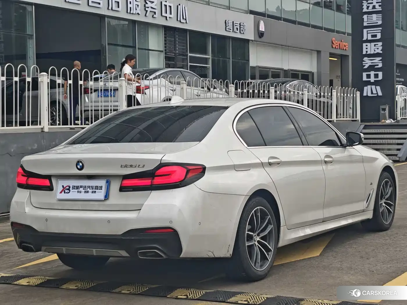 BMW 5 series 2020 Белый из Китая, фото 2