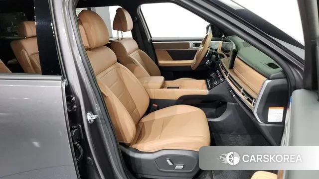 Hyundai Santa Fe (MX5) 2024 Серый из Кореи, фото 2