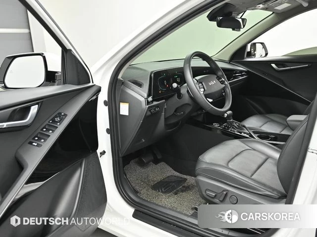 Kia Di Ol Nu Niro 2022 Белый из Кореи, фото 2