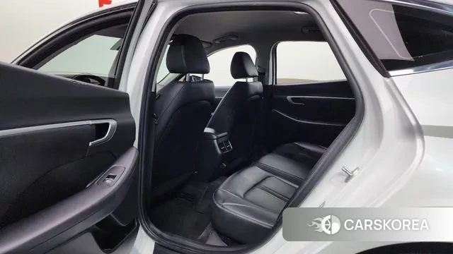 Hyundai Sonata (DN8) 2022 Белый из Кореи, фото 2