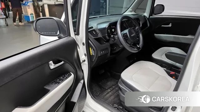 Kia The New Kia Ray 2023 Белый из Кореи, фото 2