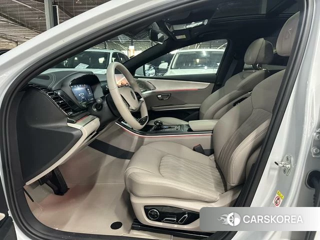 BYD Han DM 2025 Серебристо-серый из Китая, фото 2