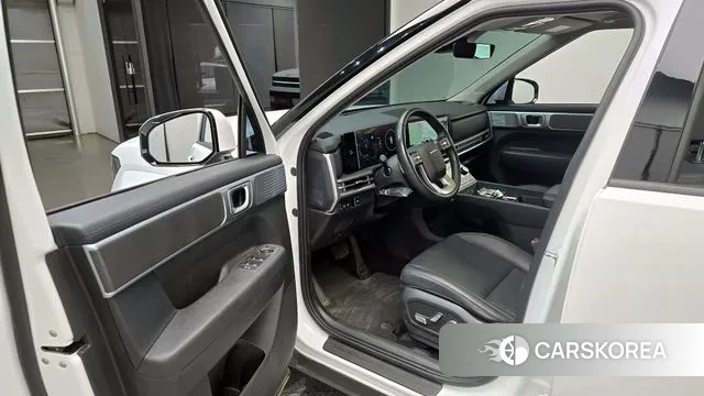 Hyundai Santa Fe (MX5) 2023 Белый из Кореи, фото 2