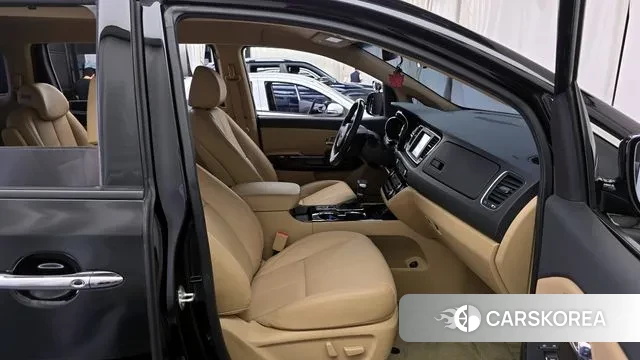 Kia The New Carnival 2020 Черный из Кореи, фото 2