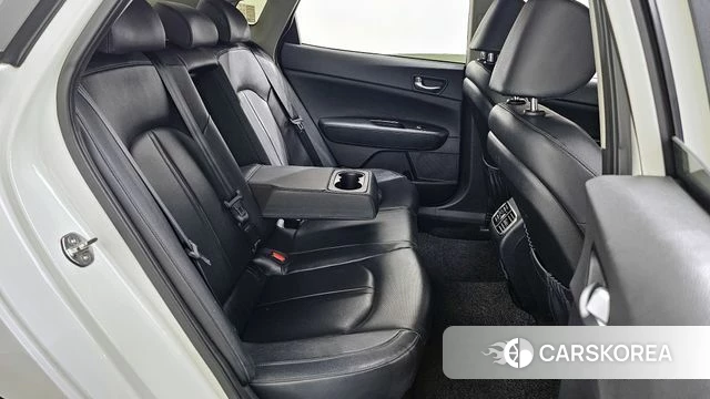 Kia The New K5 2nd generation 2018 Белый из Кореи, фото 2