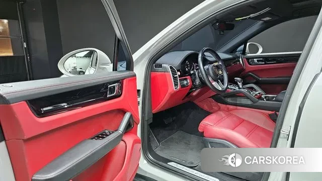 Porsche Cayenne (PO536) 2023 Серебристо-серый из Кореи, фото 2