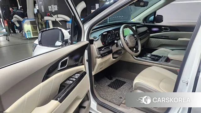 Kia Carnival 4th generation 2022 Белый из Кореи, фото 2