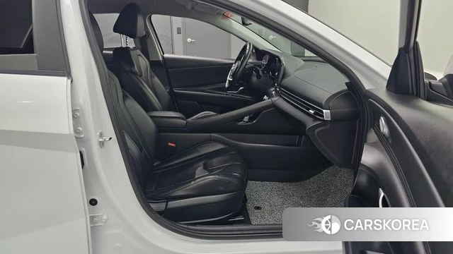 Hyundai Avante (CN7) 2021 Белый из Кореи, фото 2