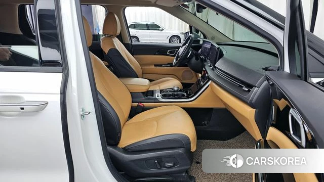 Kia Carnival 4th generation 2022 Белый из Кореи, фото 2