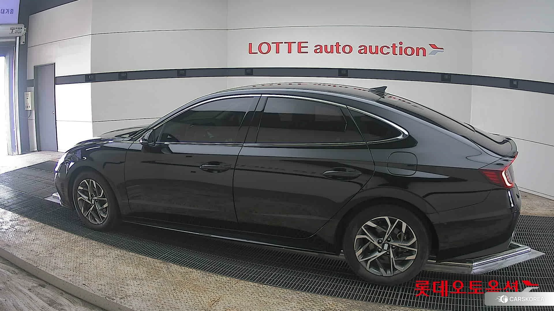 Hyundai Sonata 2022 Midnight Black Pearl из Кореи, фото 2