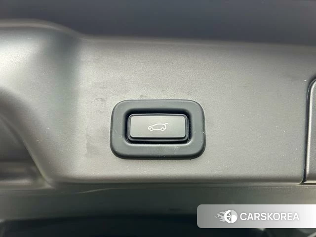 Land Rover Range Rover Aurora 2023 Белый из Китая, фото 2