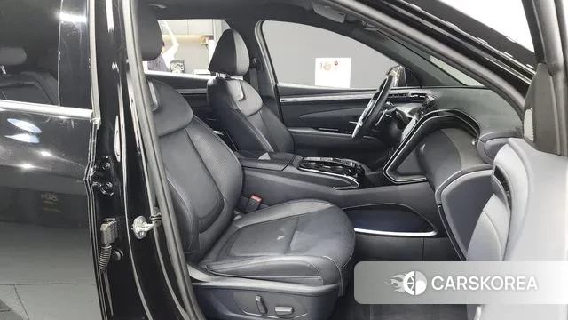 Hyundai Tucson Hybrid (NX4) 2023 Черный из Кореи, фото 2