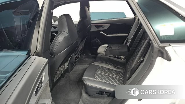Audi Q8 (4M) 2021 Белый из Кореи, фото 2