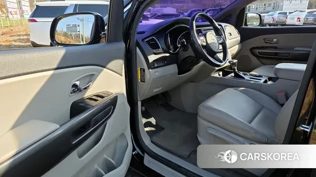 Kia The New Carnival 2018 Черный из Кореи, фото 2
