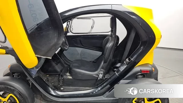 Renault Korea (Samsung) Twizy 2018 Желтый из Кореи, фото 2