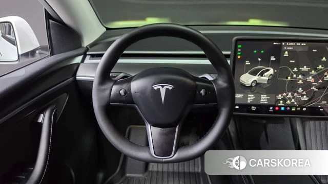 Tesla Model Y 2024 Белый из Кореи, фото 2