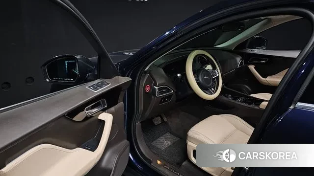 Jaguar F-PACE 2018 Синий из Кореи, фото 2