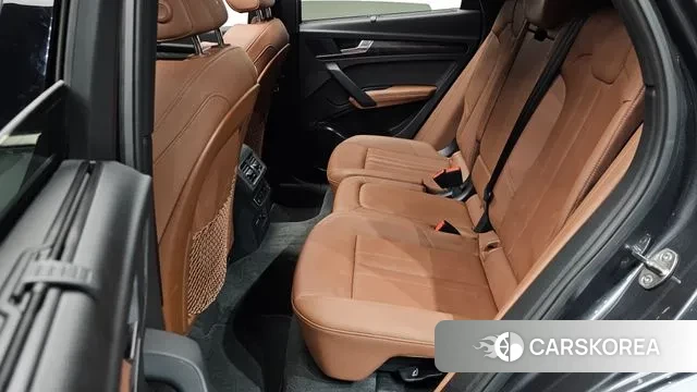 Audi Q5 (FY) 2023 Серый из Кореи, фото 2