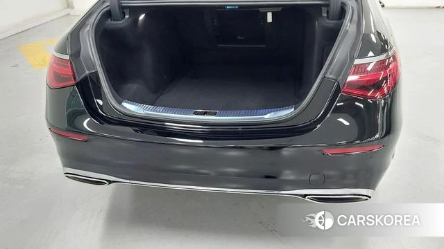 Mercedes-Benz S-Class W223 2024 Черный из Кореи, фото 2