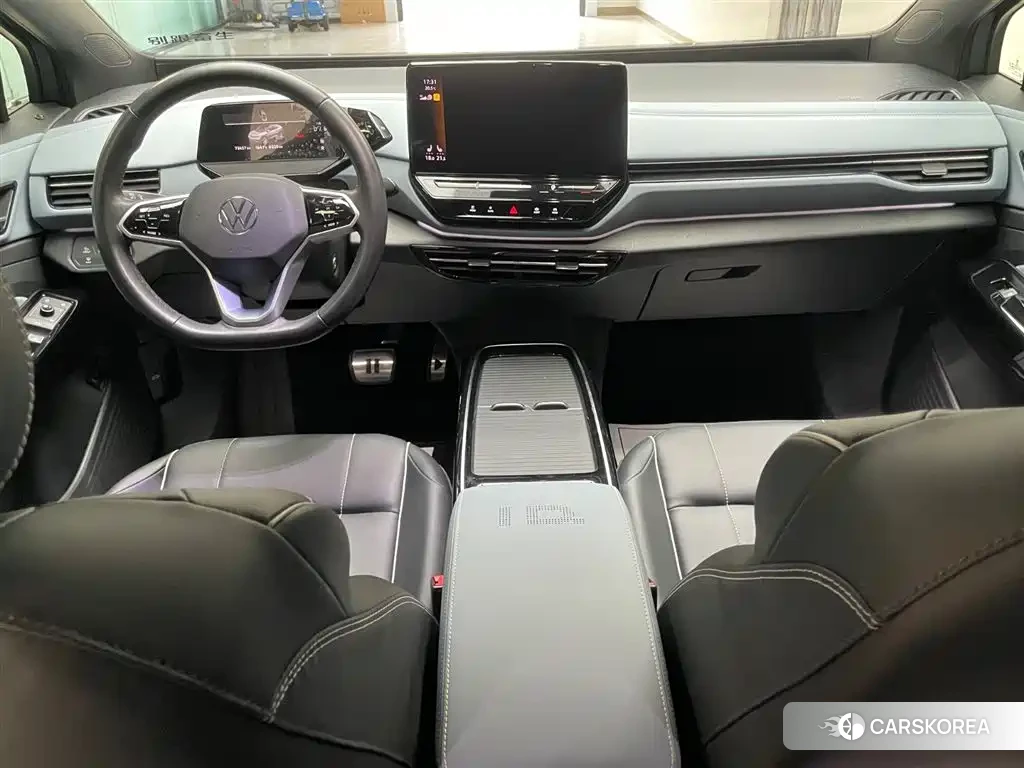 Volkswagen ID.4 X 2023 Silver/gray из Китая, фото 2