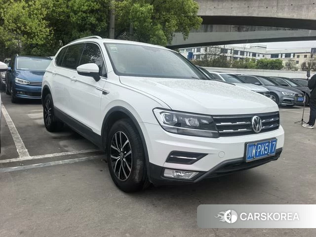 Volkswagen Tiguan L 2018 Белый из Китая, фото 2