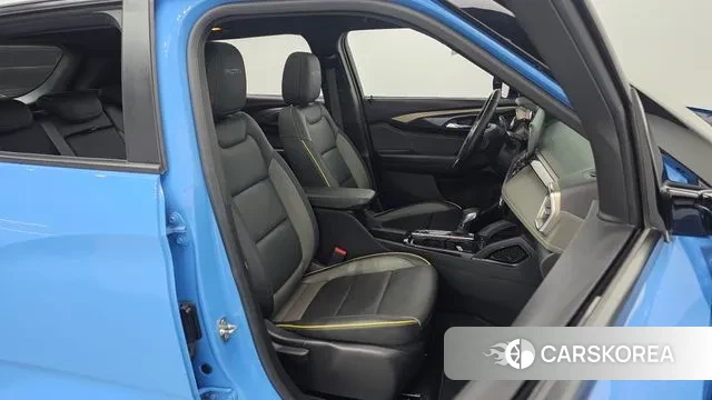 Chevrolet (GM Daewoo) The New Trail Blazer 2023 Синий из Кореи, фото 2