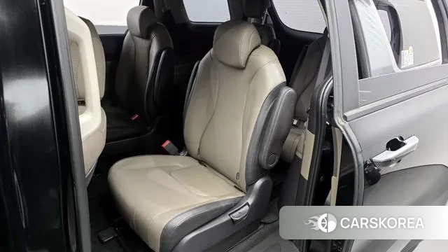 Kia The New Carnival 4th Generation 2024 Черный из Кореи, фото 2