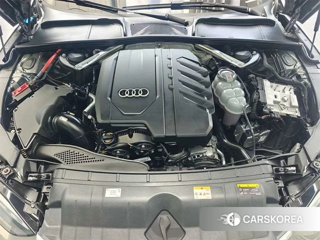 Audi A5 2024 Темно-серый из Китая, фото 2