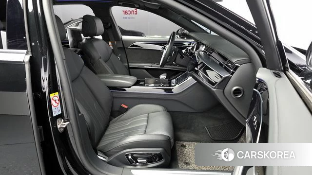 Audi A8 (D5) 2021 Черный из Кореи, фото 2