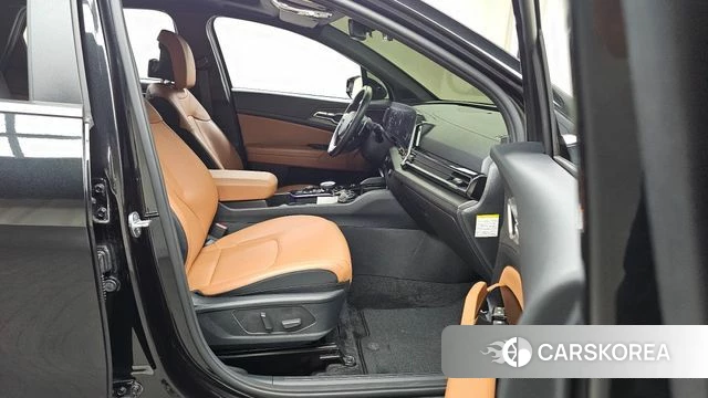 Kia Sportage 5th Generation Hybrid 2022 Черный из Кореи, фото 2