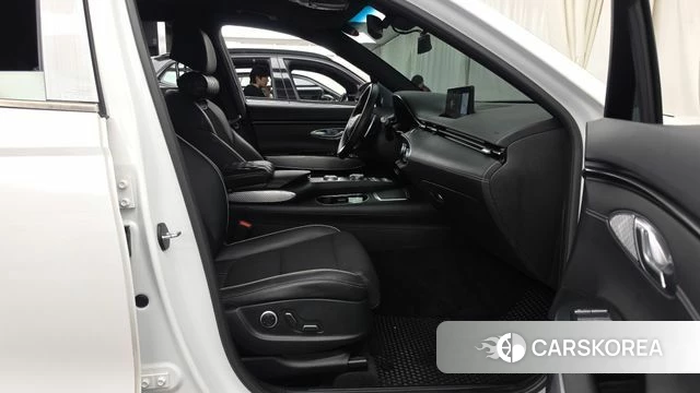 Genesis GV70 2022 Белый из Кореи, фото 2