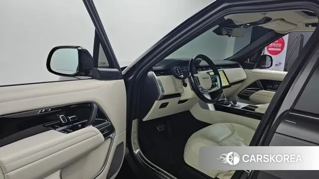 Land Rover Range Rover 5th Generation 2024 Серый из Кореи, фото 2