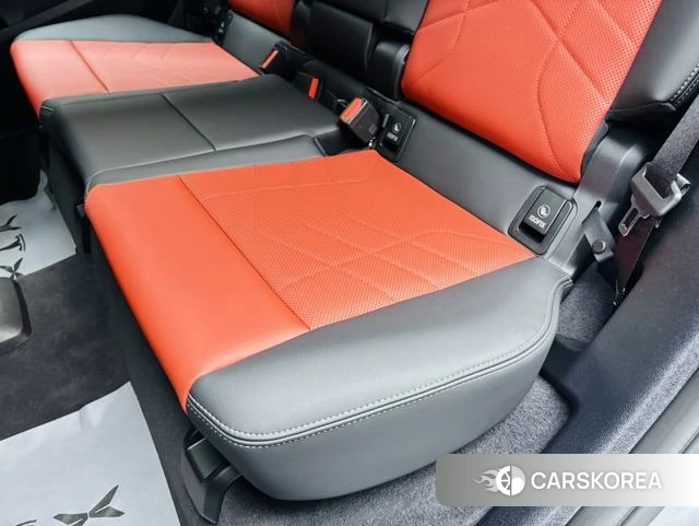 BMW X2 (import) 2025 Темно-серый из Китая, фото 2