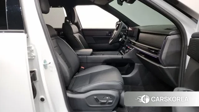 Hyundai Santa Fe (MX5) 2024 Белый из Кореи, фото 2