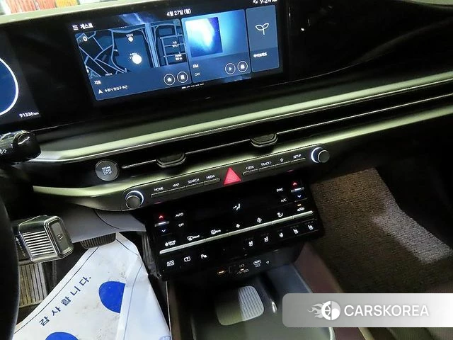 Hyundai Grandeur Hybrid (GN7) 2023 Белый из Кореи, фото 2