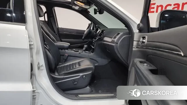 Jeep Grand Cherokee 2020 Белый из Кореи, фото 2