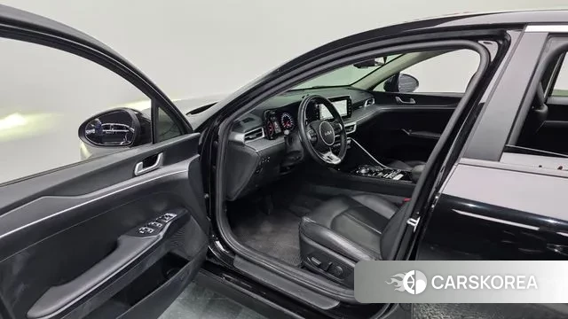 Kia K5 3rd generation 2022 Черный из Кореи, фото 2