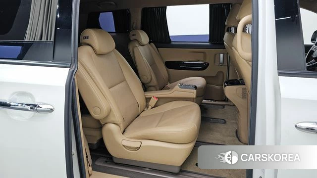 Kia The New Carnival 2019 Белый из Кореи, фото 2