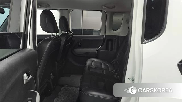 Kia The New Kia Ray EV 2023 Белый из Кореи, фото 2