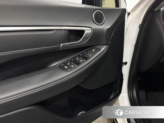 Hyundai Sonata (DN8) 2021 Белый из Кореи, фото 2