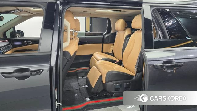 Kia Carnival 4th generation 2022 Серый из Кореи, фото 2