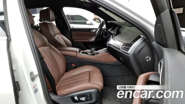 BMW X6 (G06) 2022 Белый из Кореи, фото 2