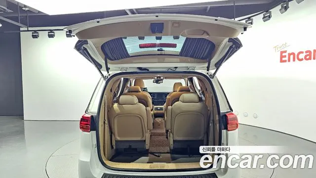 Kia The New Carnival id 2671680 из Кореи 2