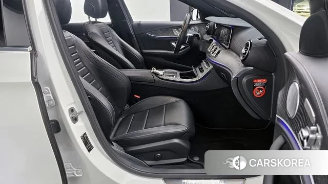 Mercedes-Benz E-Class W213 2020 Белый из Кореи, фото 2