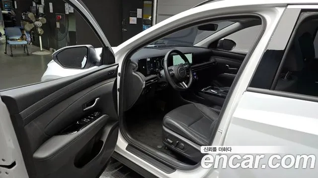 Hyundai The New Tucson (NX4) 2024 Белый из Кореи, фото 2