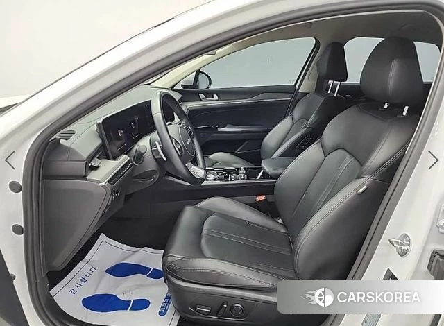 Kia The New K5 3rd generation 2024 Белый из Кореи, фото 2