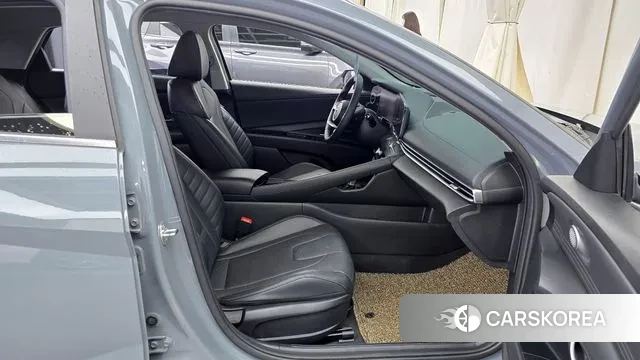 Hyundai Avante Hybrid (CN7) 2020 Цвет галактики из Кореи, фото 2